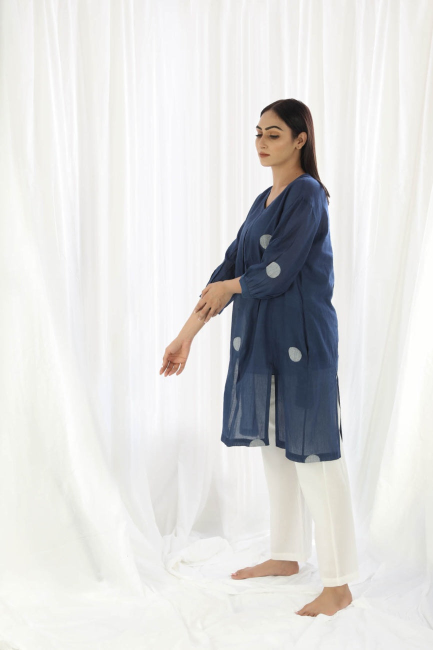 Dark blue v- neck polka dress co-ord