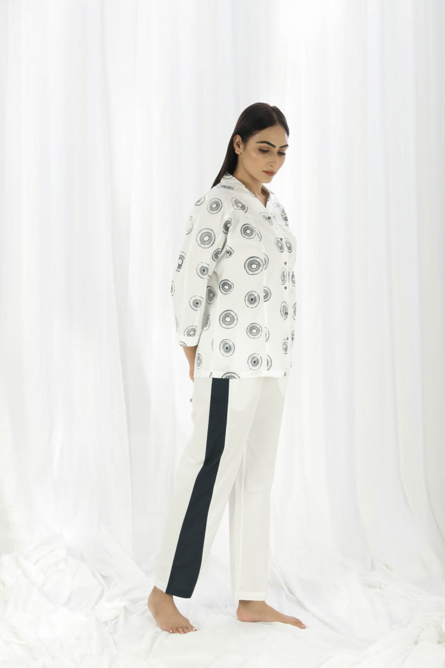 Circular Print Short Shirt