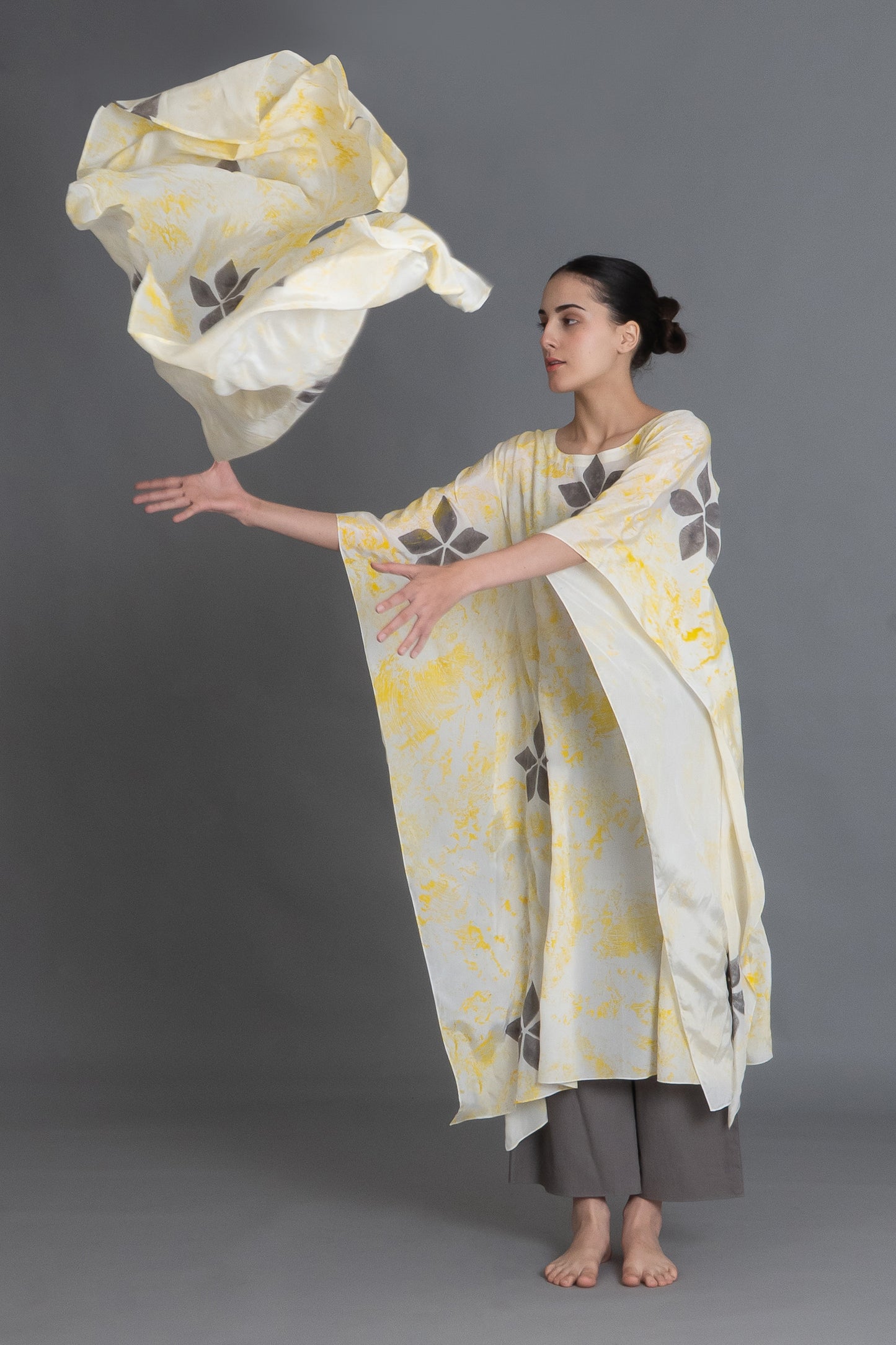 Crezia Silk Kaftan Co-ord with Scraff