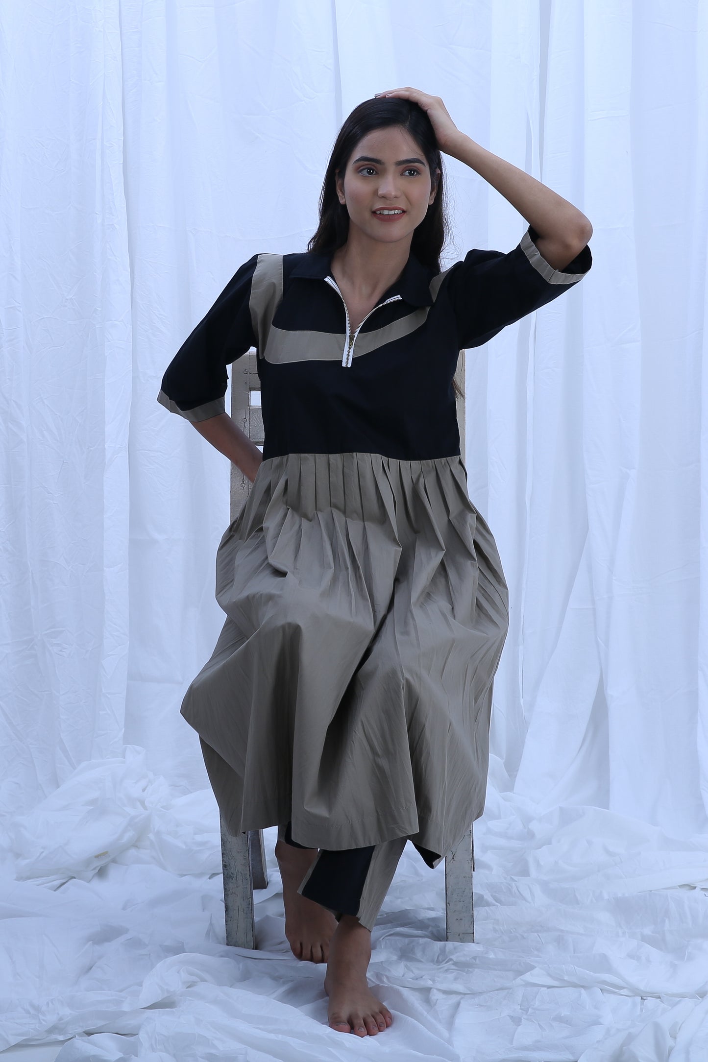 Earthy Grayish Collar Pleated  Dress Co-ord