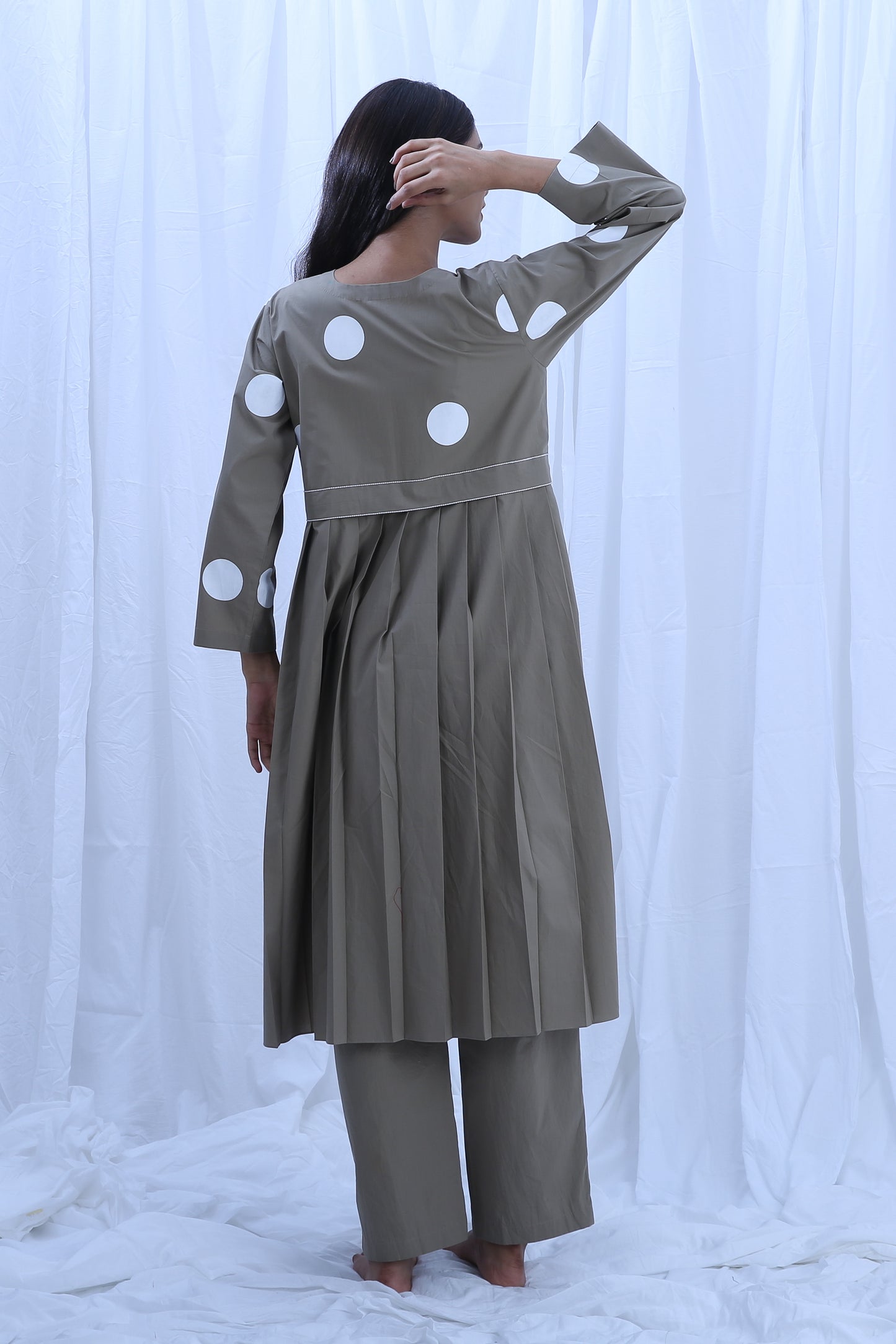 Earthy Grayish round neck pleated dress Co-ord