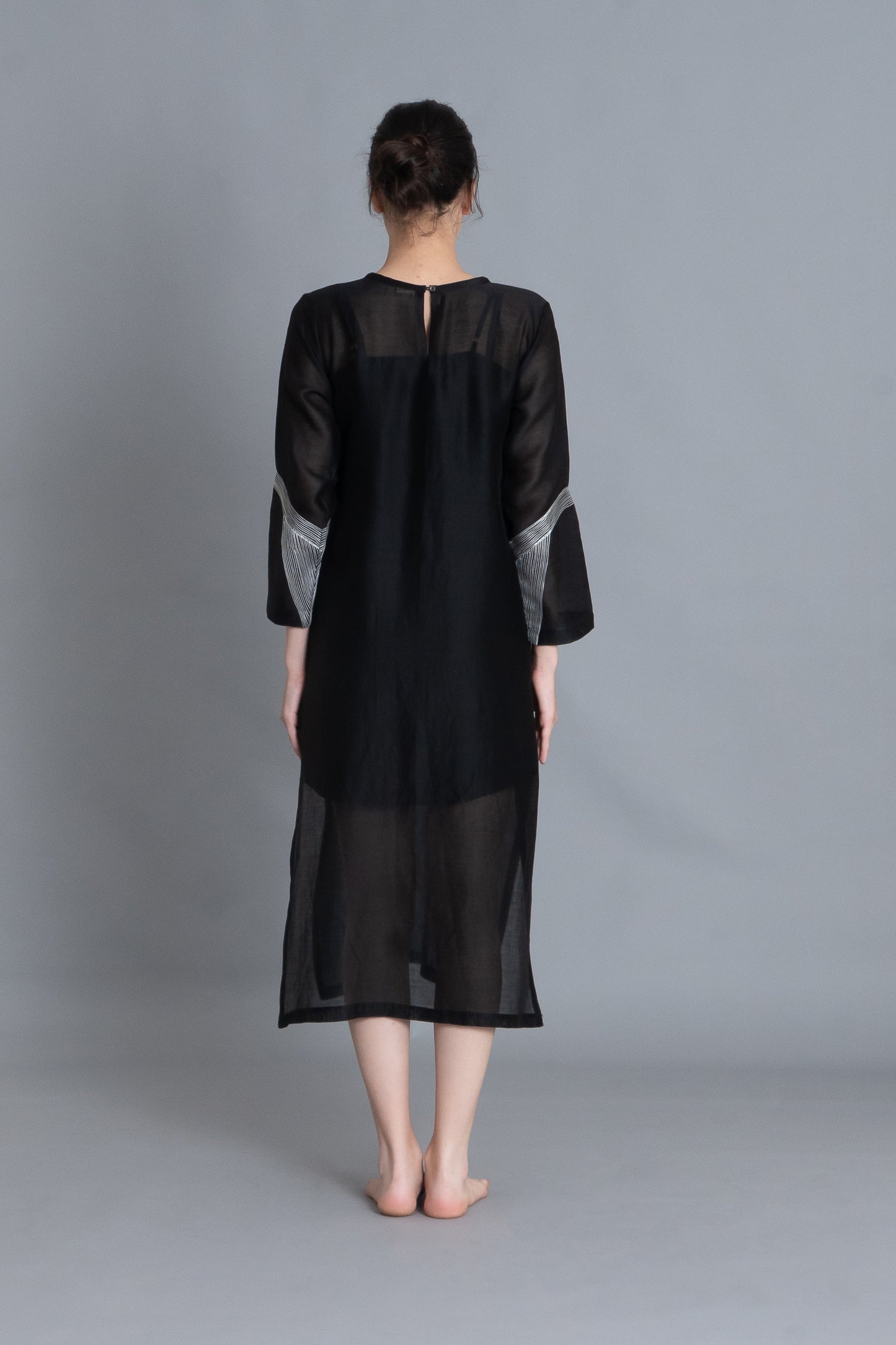 Khat Pantone Embroidered Dress