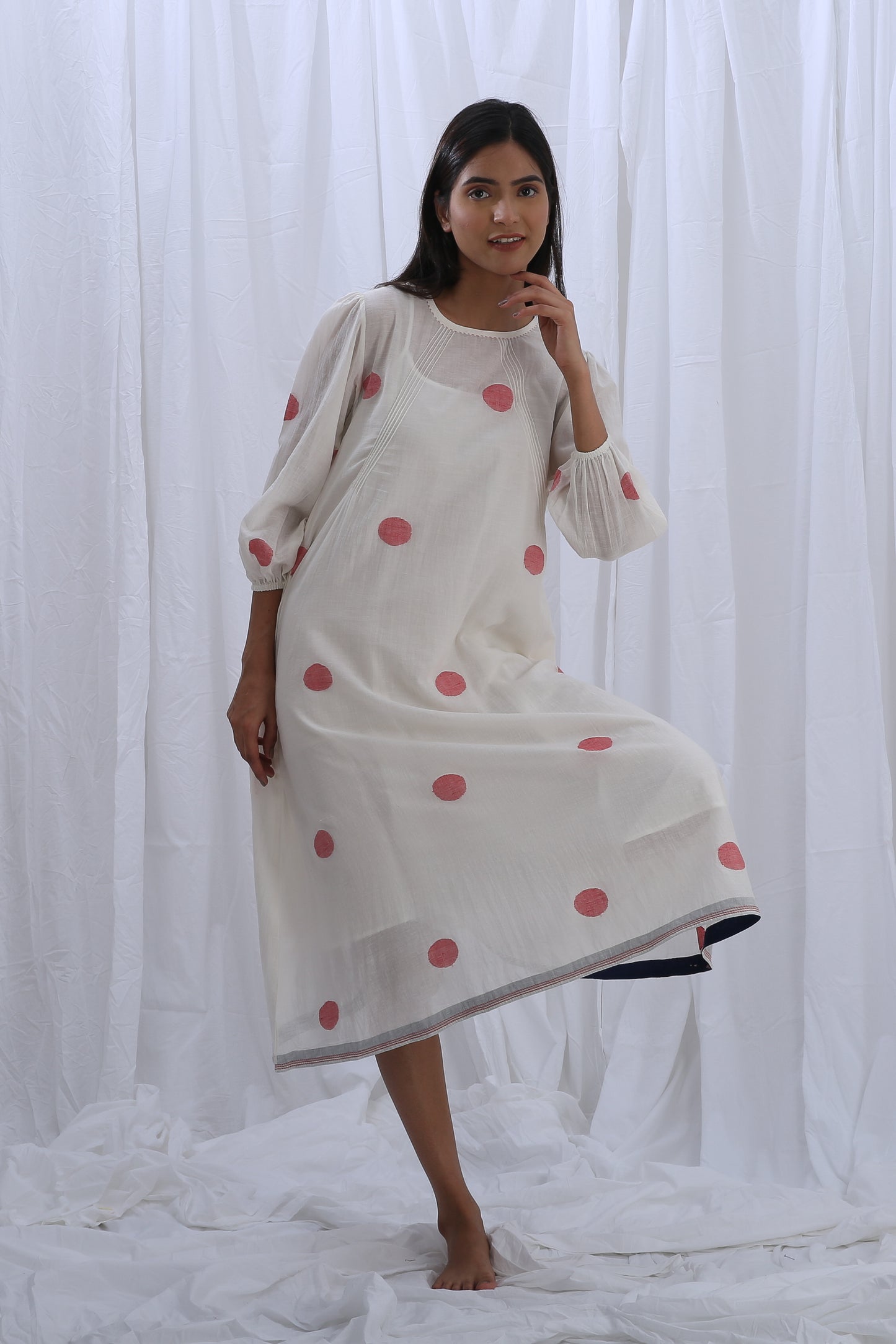 Bright White round Neck Embroidery Dress