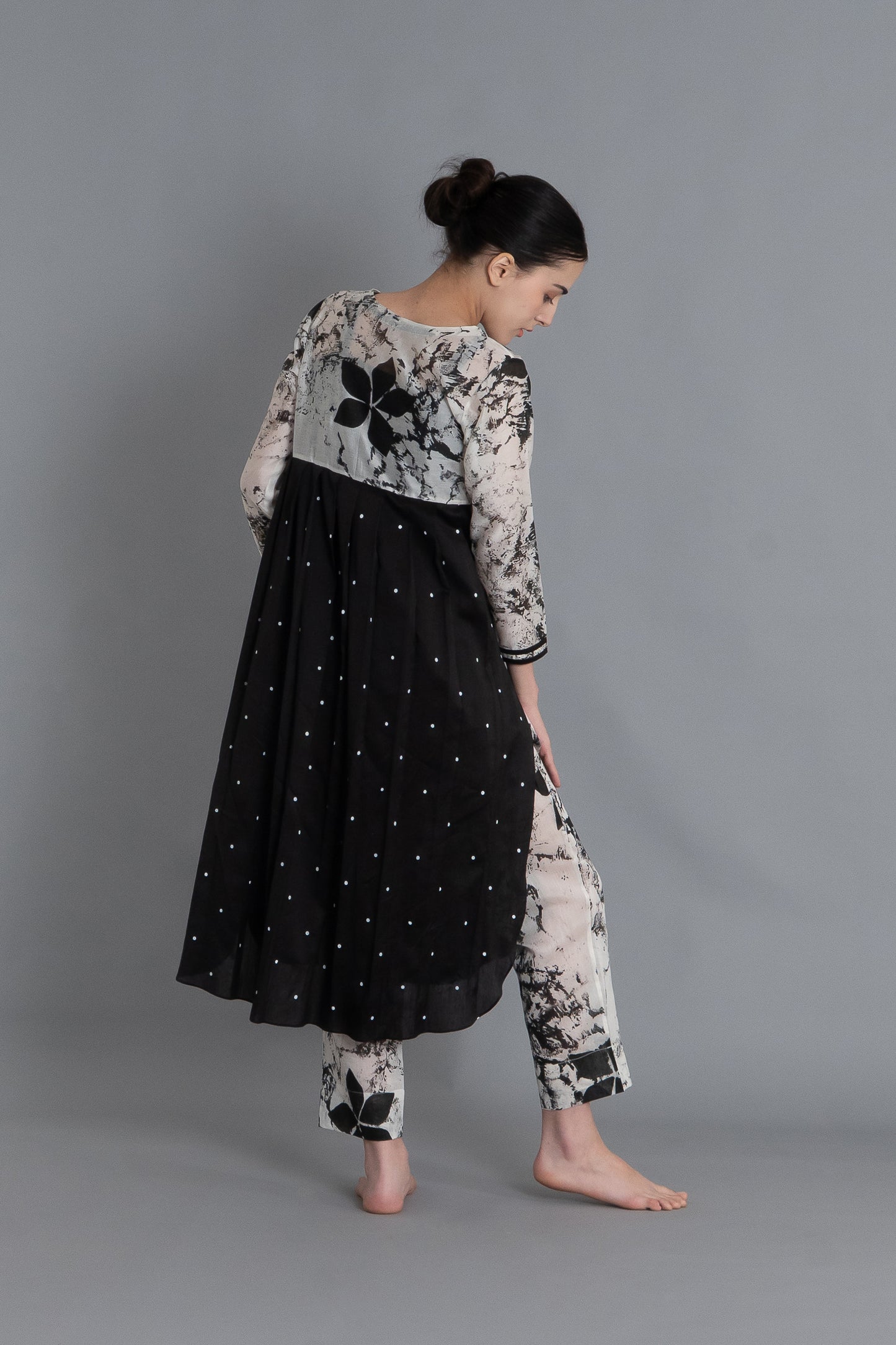 Black Textured Print Dress Co-ord