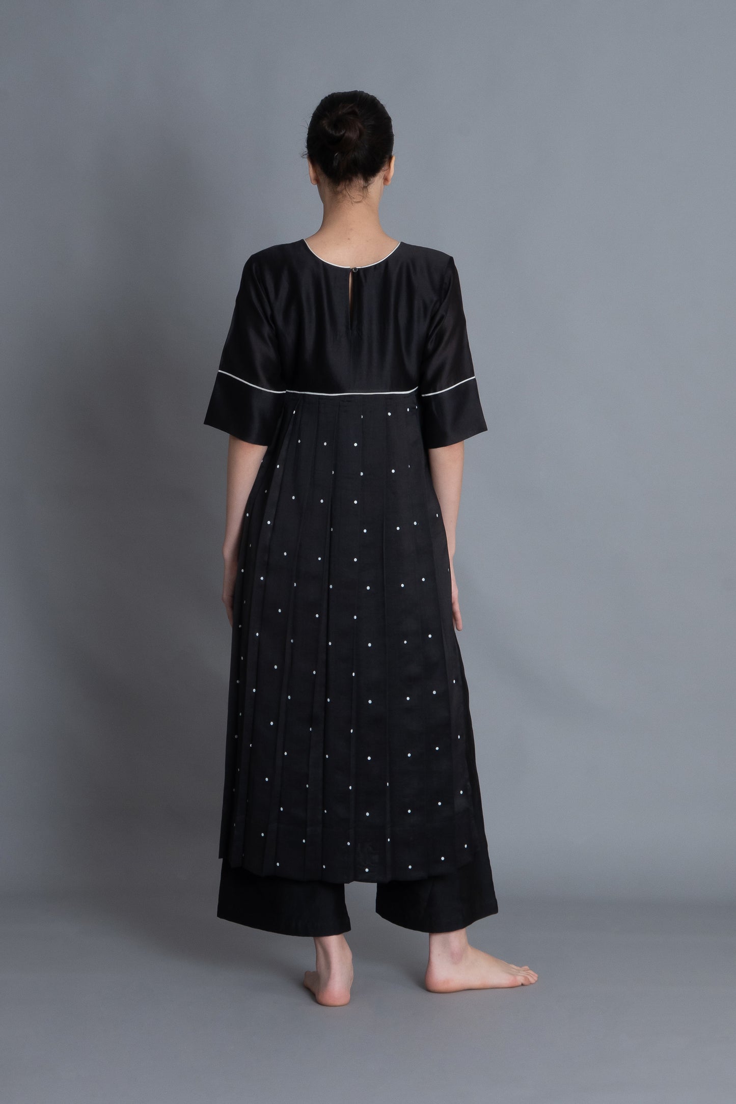Black Floral Embroidered Pleated Dress Co-ord