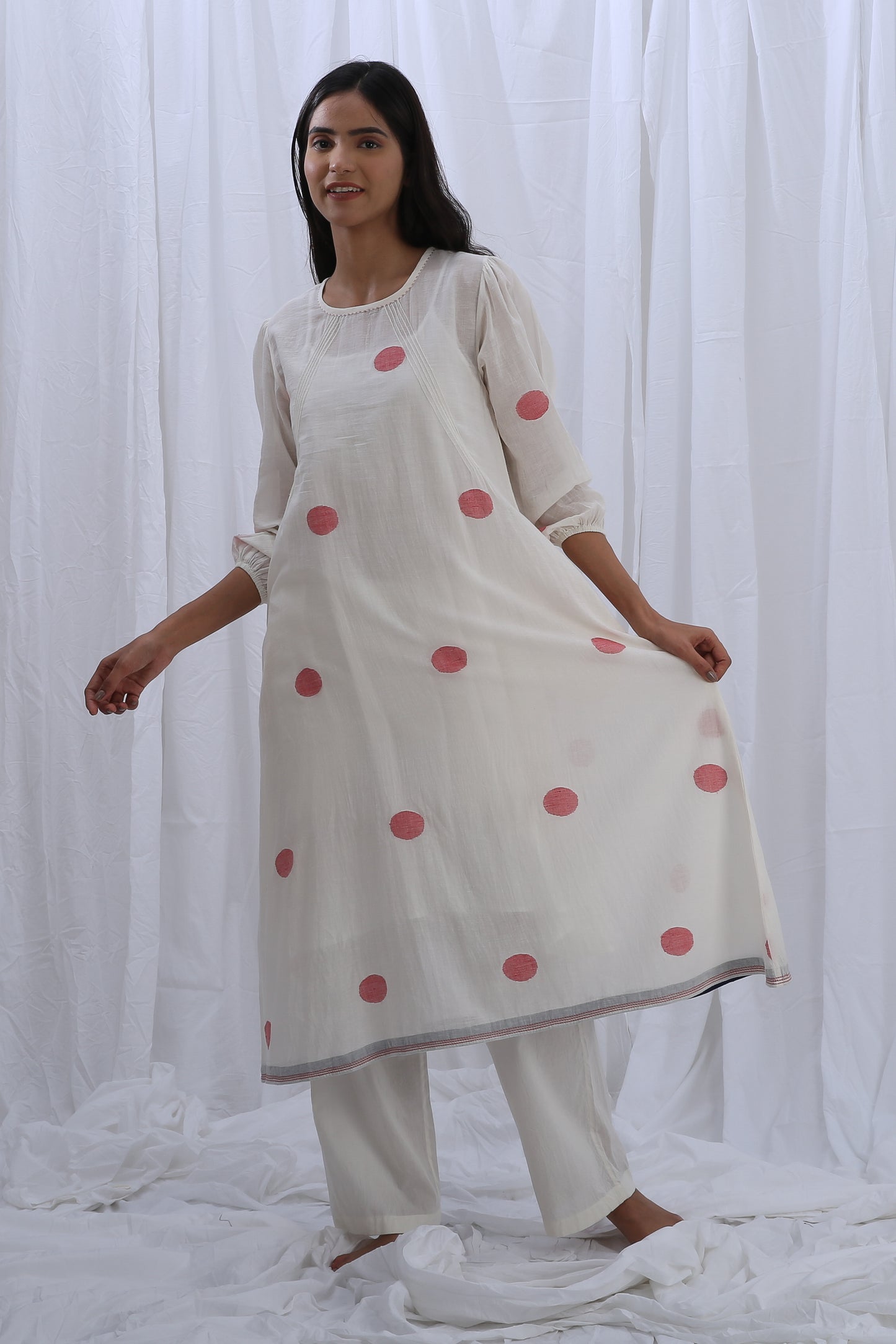 Bright white round neck piping Dress Co-ord