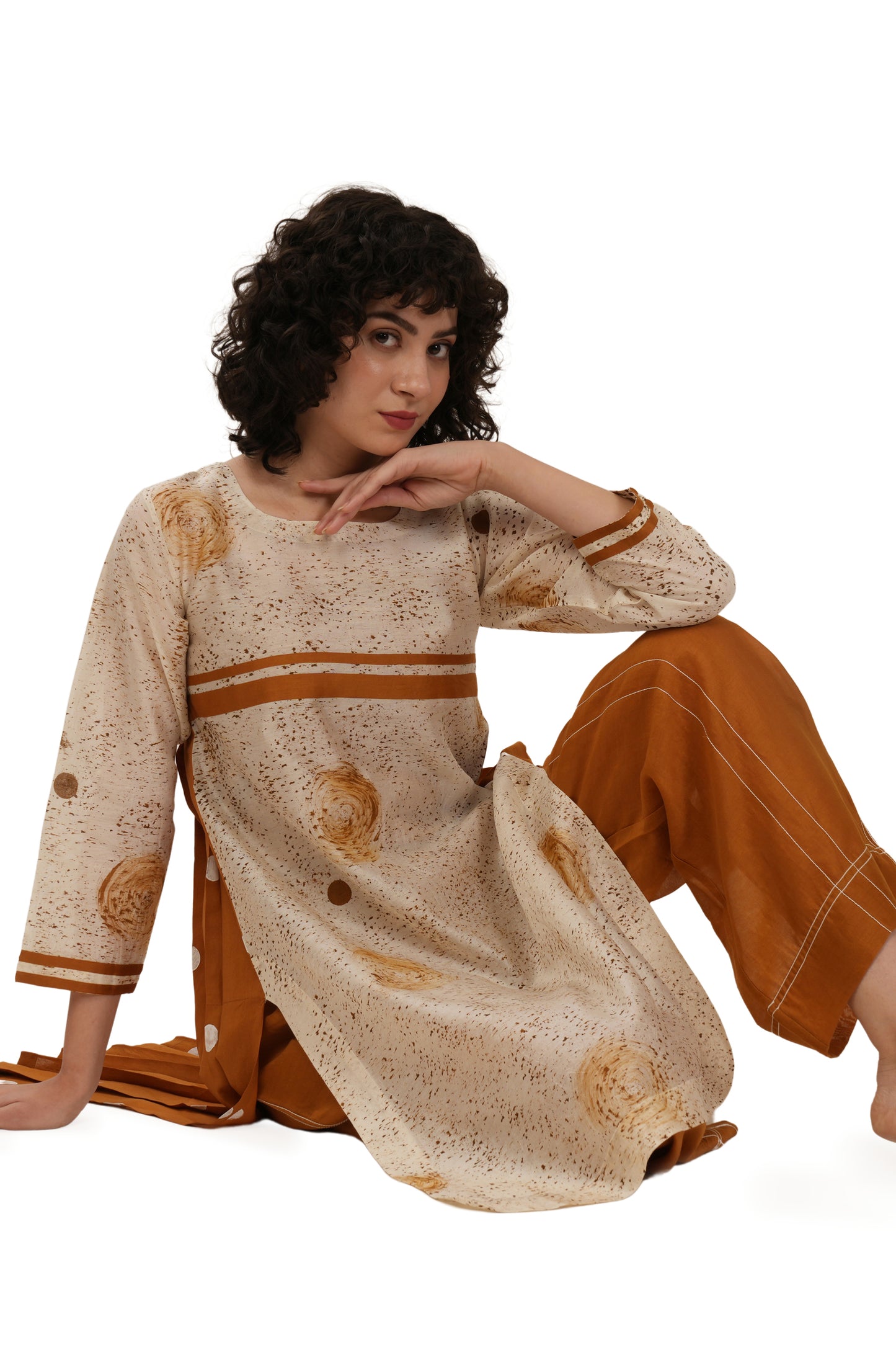 Rust Texcher print Pleated Dress With Bottom